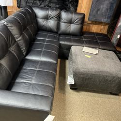 Stylish Very nice Sectional!