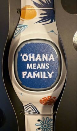 RARE Stitch - 'Ohana Means Family -  Disney Magic Band+ Magicband- Magic Band NEW IN BOX
