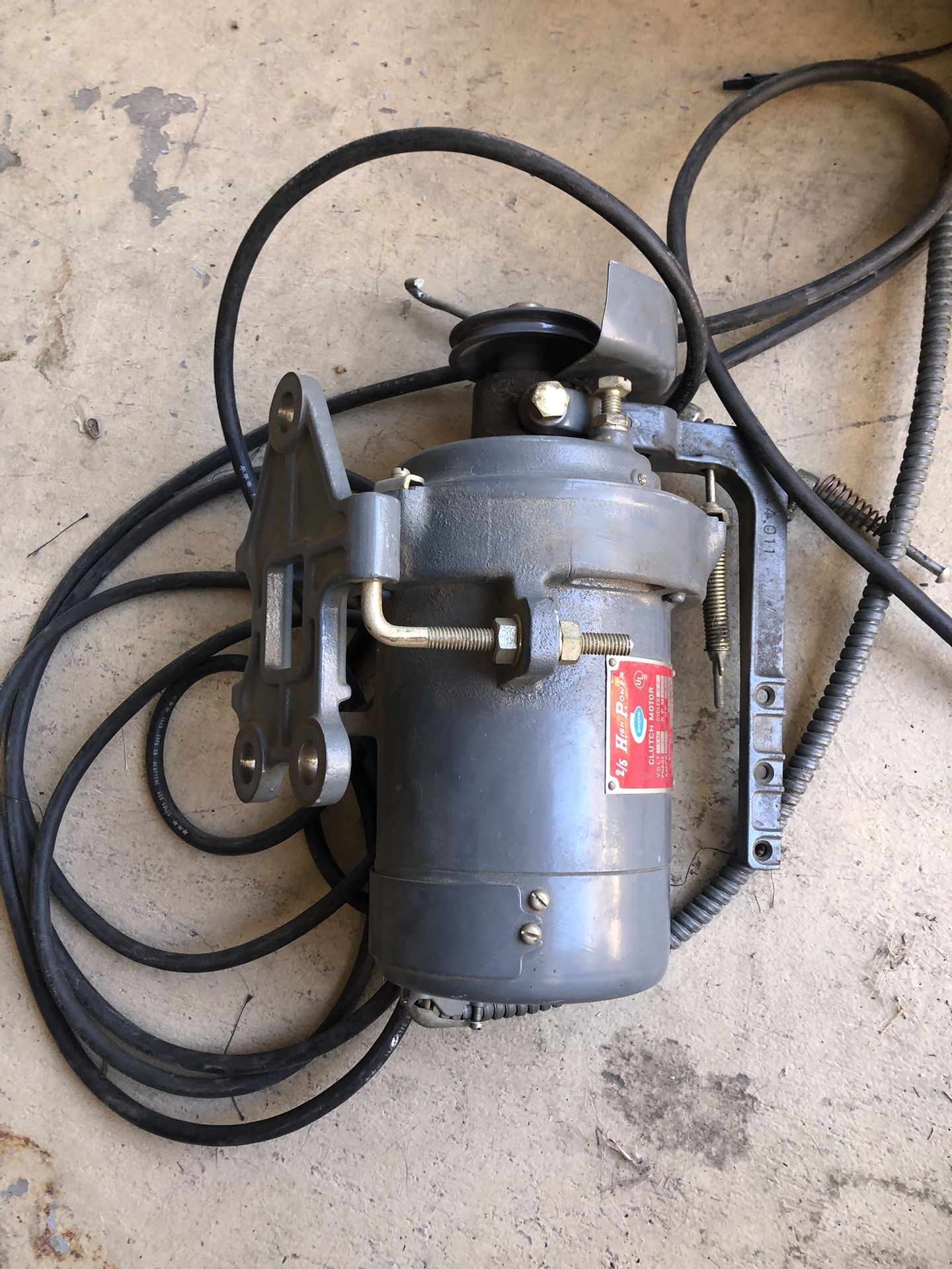 Consew .42 HP Clutch Motor For Industrial Sewing Machine