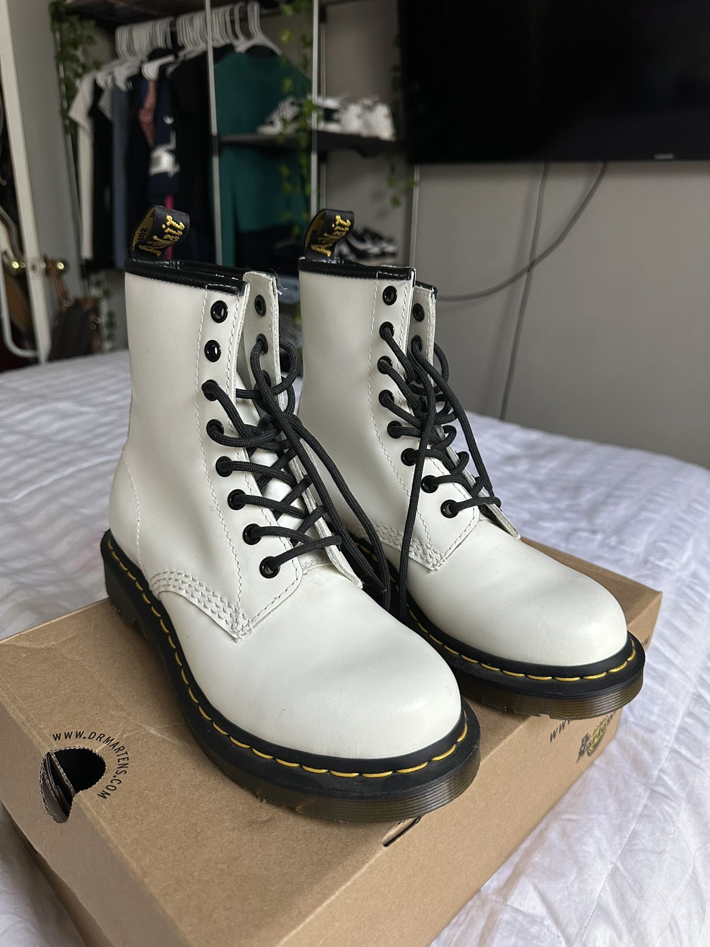 Women White Doc Martens
