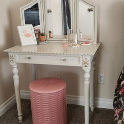 Makeup Vanity