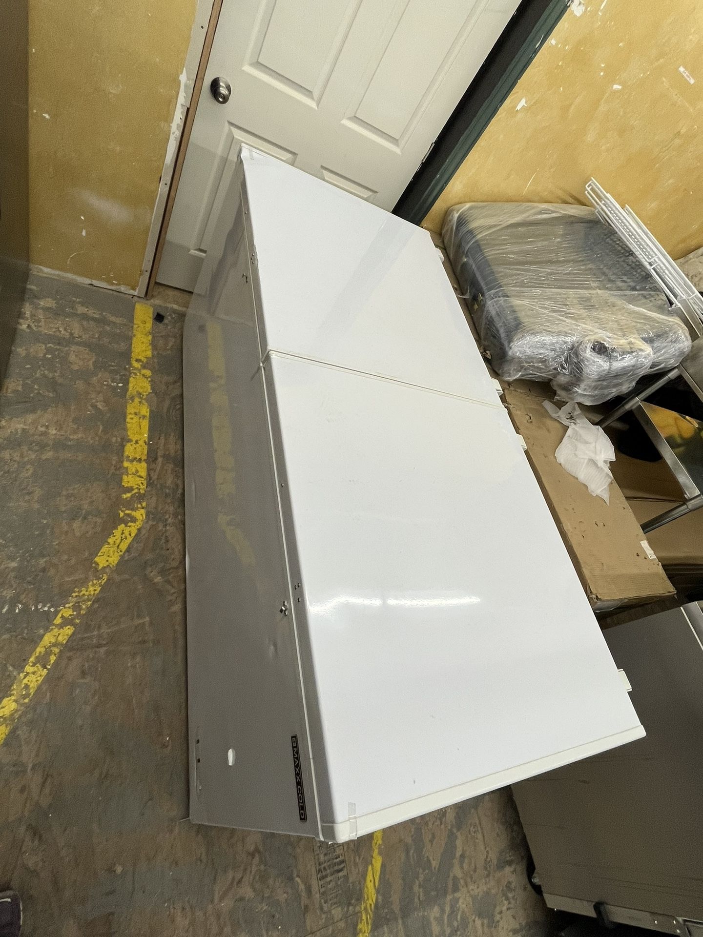 Chest Frezzer 19.6cu.ft New Open Box