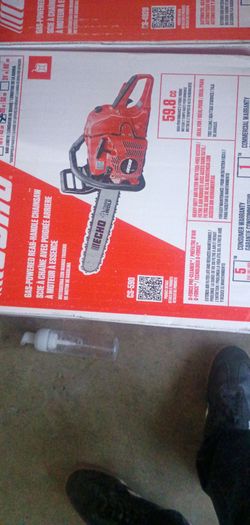 Echo CS-590 Timber Wolf Gas-Powered Chainsaw