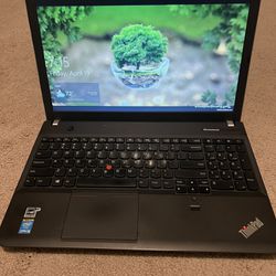 Laptop Lenovo Thinkpad LCD 15”