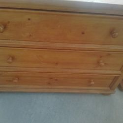 2 Night Stand Drawers 