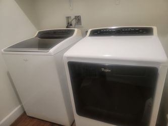 WASHER & GAS DRYER