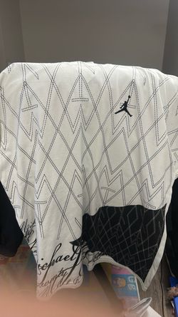 Xl men Jordan shirt