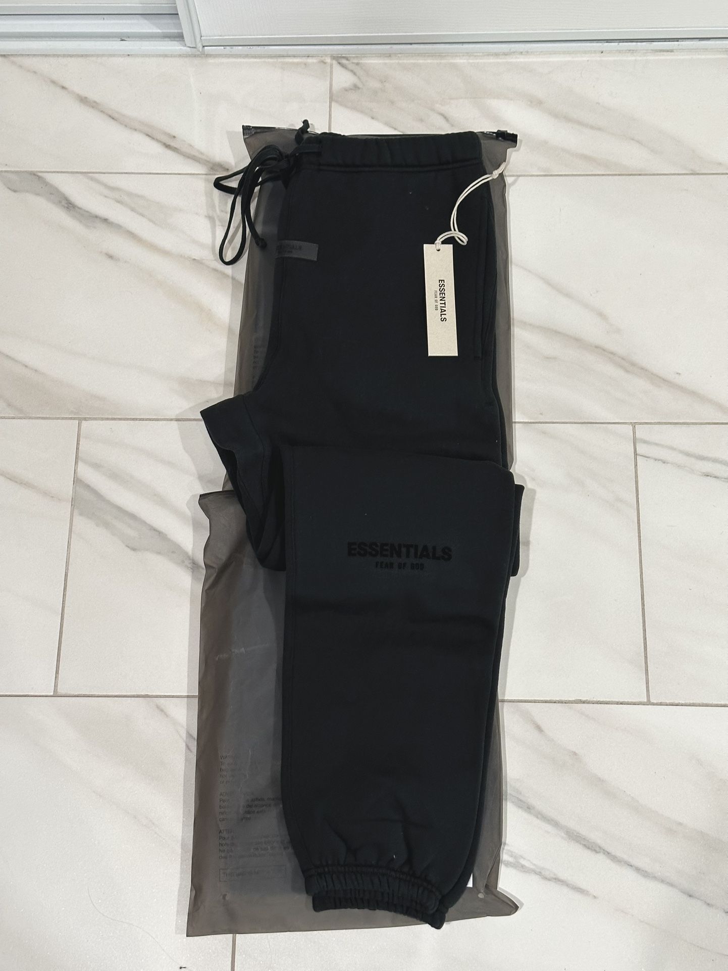 Fear of God Essentials Sweatpants Limo Black Size XL