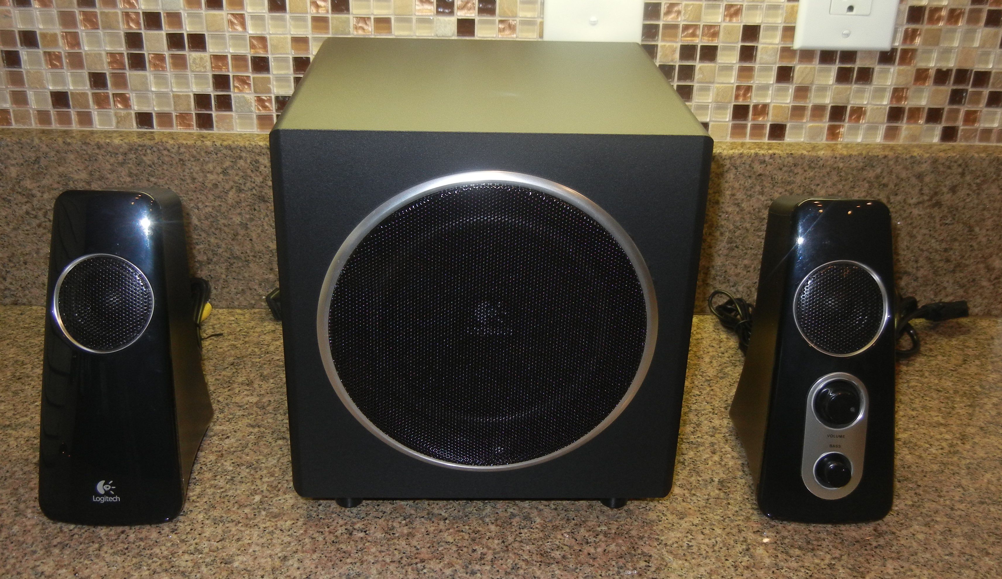 offset system presse NEW (open box) Logitech Z523 2.1 Speaker System with Subwoofer for Sale in  Fontana, CA - OfferUp