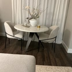 Rove Concept Cream & Black Dining Chairs.       Great Condtion