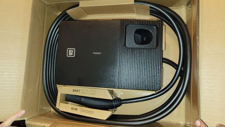 Brand New! GM (Power Up) Car Charger!