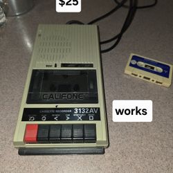 Califone Tape recorder player...works
$25
Cassette player
Pick up in Harlingen, I live near Walmart
Antiques, Telephone, Flags & Collectables