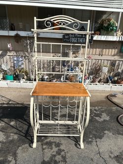 Wrought Iron Baker's Rack with Wood Shelf