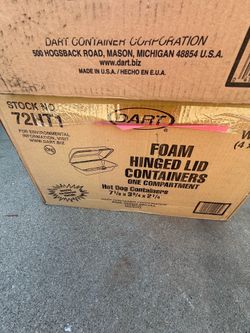Hot dog hinged container 500 count