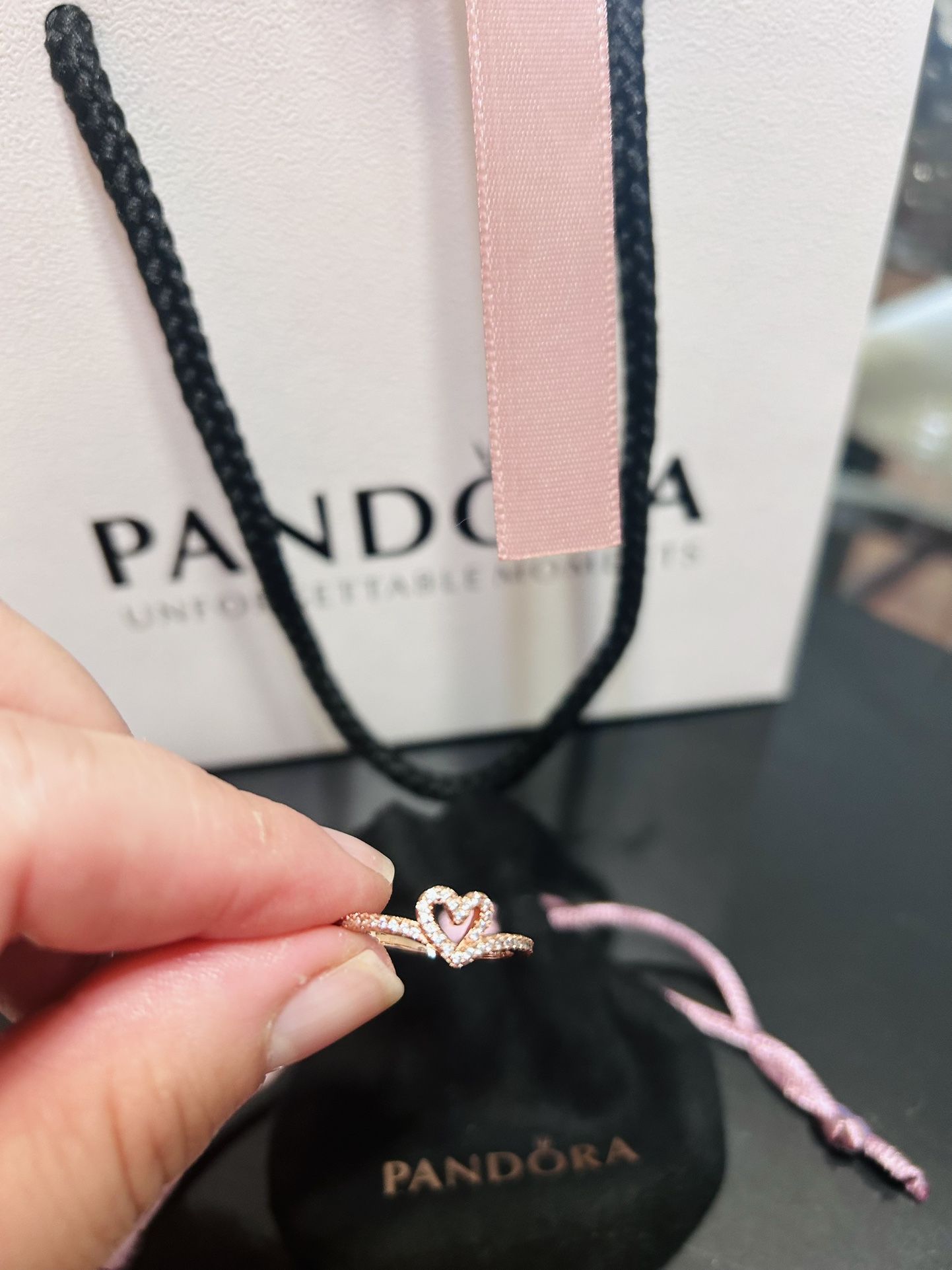 Pandora Ring. Num.7