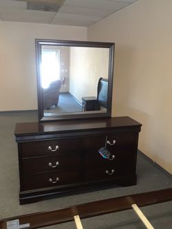 New dresser with mirror solid wood
