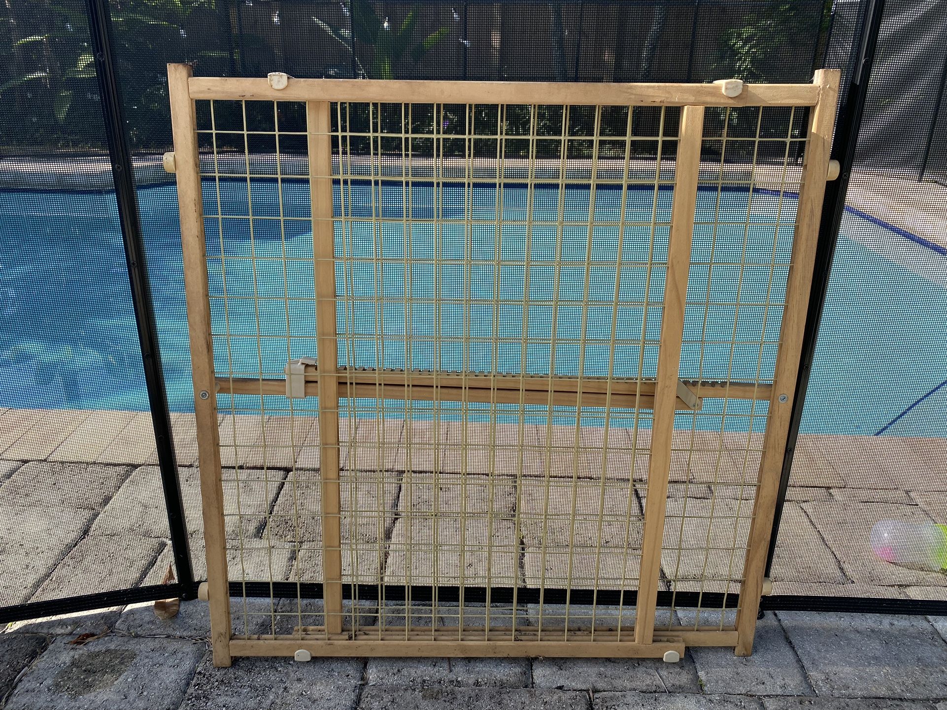 Pet / Baby Gate