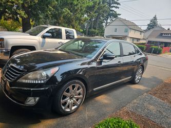 2013 Hyundai Equus