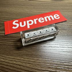 Supreme Dice Set FW11 (White)