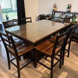 Kitchen Table And Chairs 
