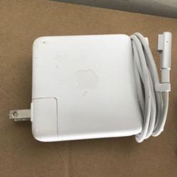 APPLE COMPUTER CHARGING CORD FIRM PRICE 