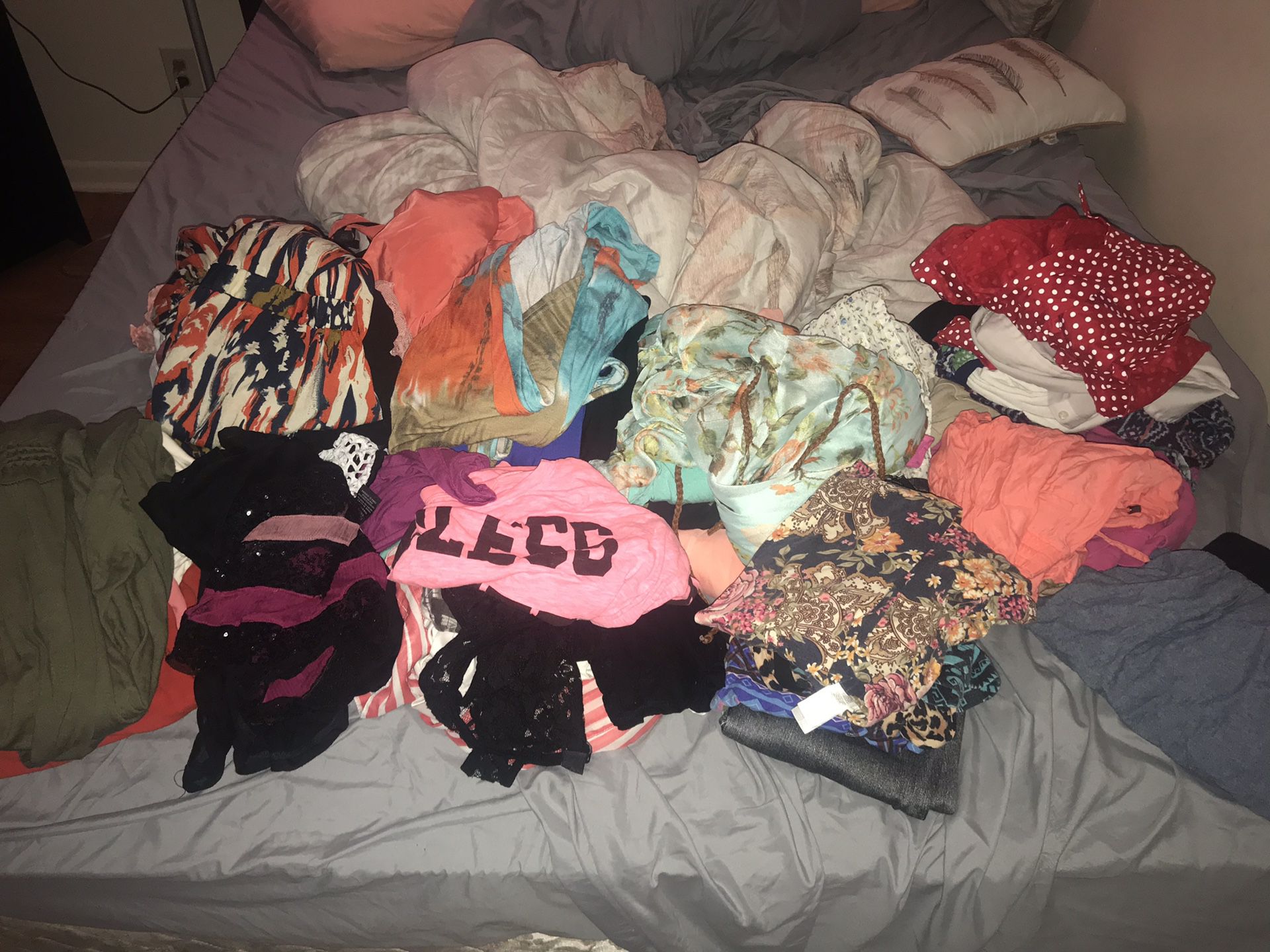 Teenage girls/women clothes size small