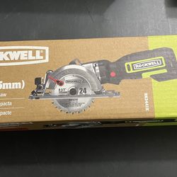 Compact Circular Saw