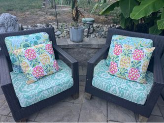 Strathwood High End Patio Chairs w/Custom Cushions $375