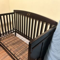Crib With Mattress 