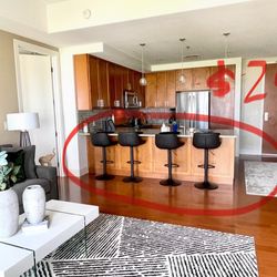 4 Bar Stools