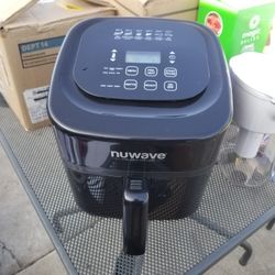 Nuwave Brio 6qt Air Fryer 