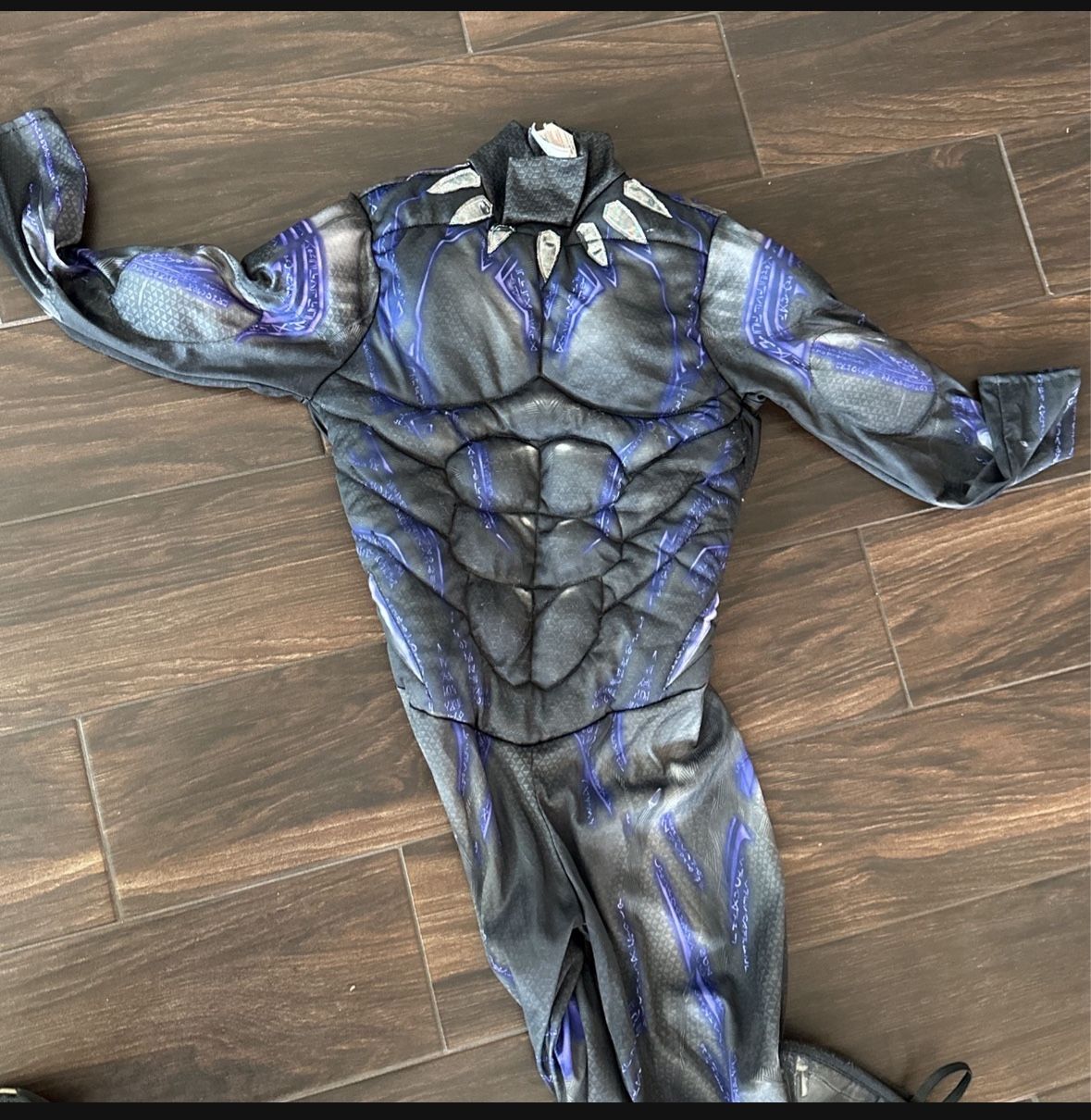 Black Panther Marvel Avengers (size Medium)