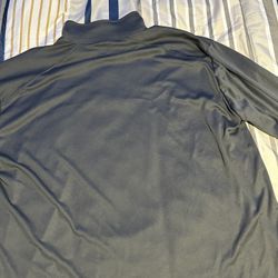 Long Sleeve Athletic Sweatshirt 