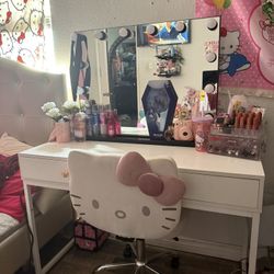 Makeup Vanity 