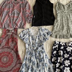 Women's clothing set. Size: XS-S