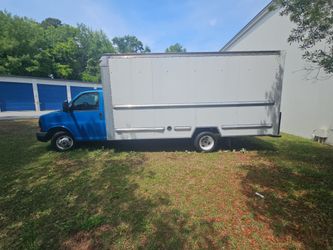 2015 GMC Savana 3500 Cutaway 16ft Box Truck