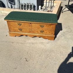 Lane Cedar Chest