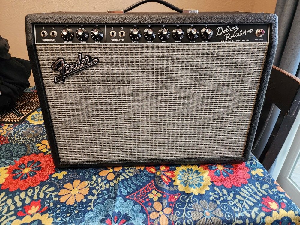 Fender Deluxe Reverb