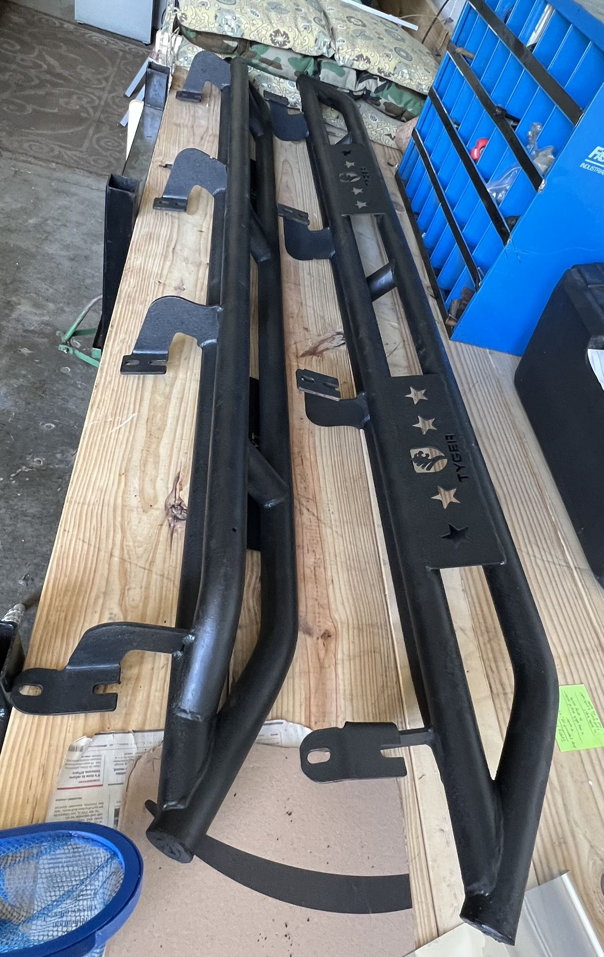 Toyota Tundra Running Boards Step Rails ‘07-21  CrewMax