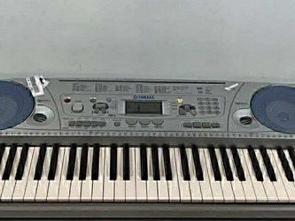 Yamaha Keyboard 