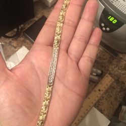 10k Diamond Bracelet 
