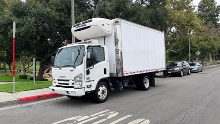 2019 Isuzu NQR with Thermo king