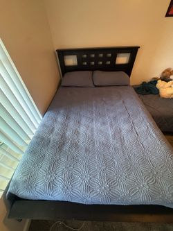Queen Bed
