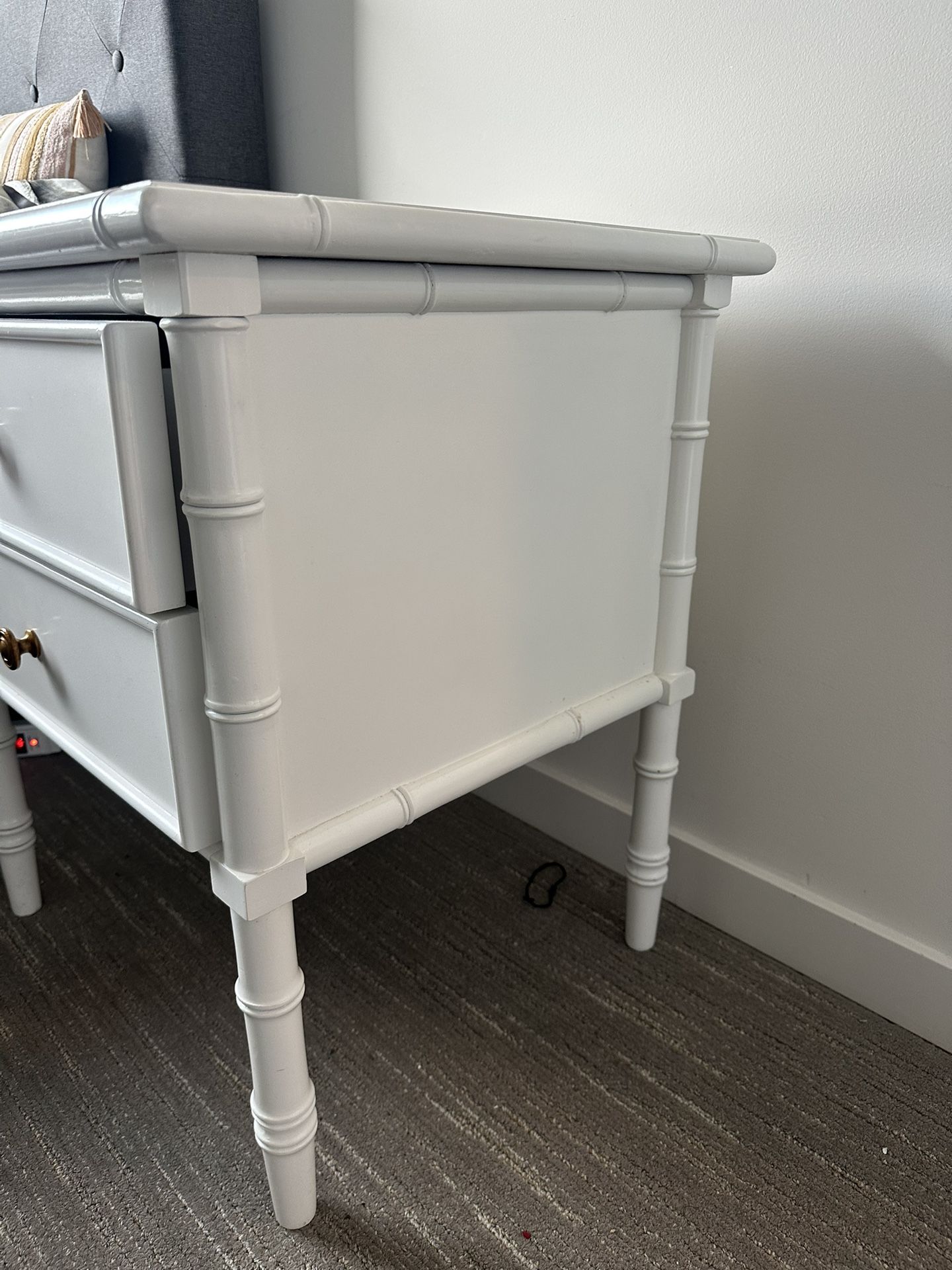 Bed Side white Table