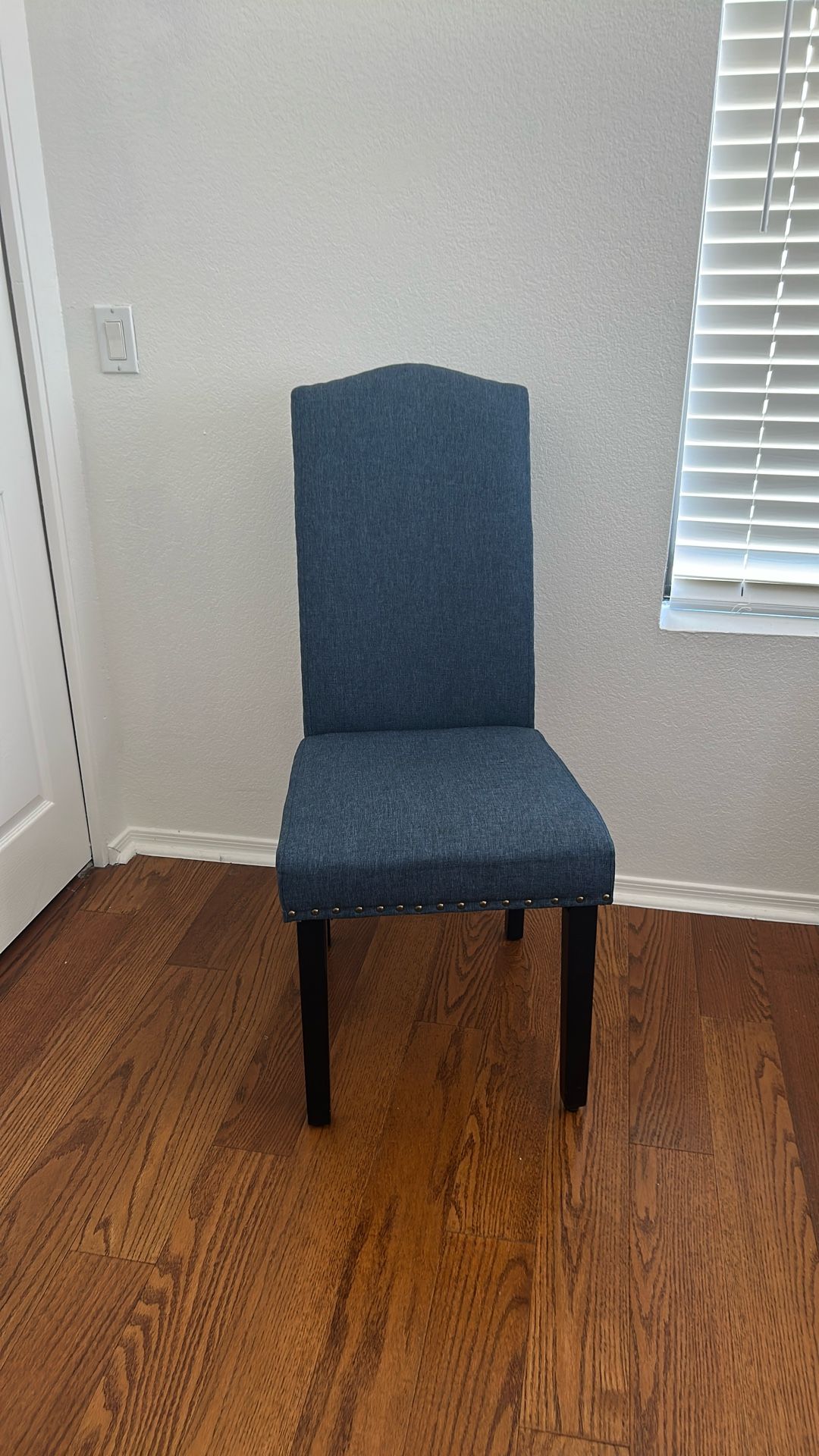 2 Chairs
