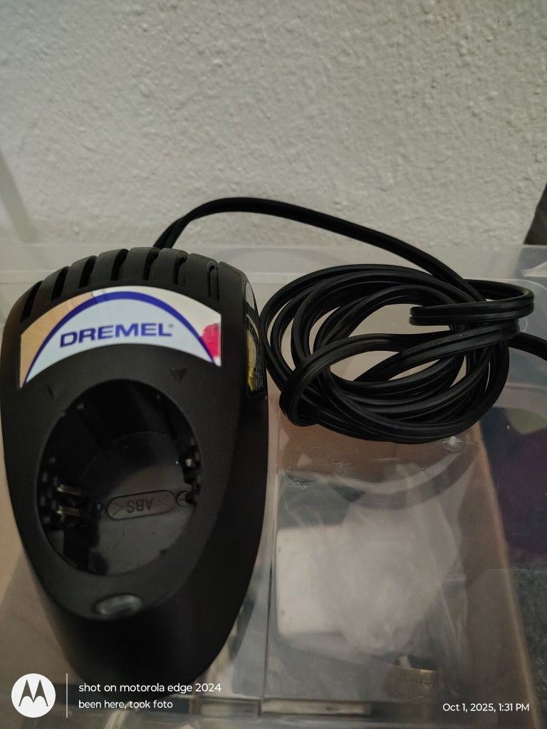 Dremel Battery Charger