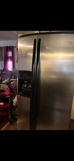 Whirlpool Double Door refrigerator