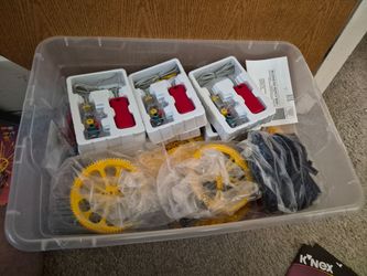 K'NEX Education Set with Motors and Gears ferris wheel set.   5 complete sets 1 incomplete.
