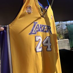 Lakers jersey #24 Kobe