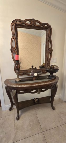 LUXURY ENTRYWAY SET - Carved Console Table & Matching Wall Mirror